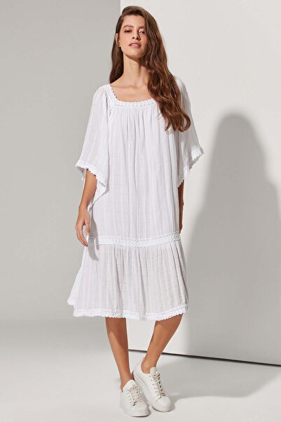 White By Nature Square Collar Loose Sleeve Dress