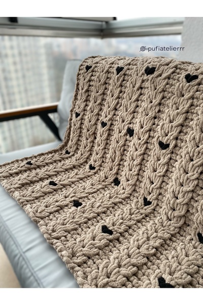 Alize Puffy El örgüsü siyah kalp detaylı puffy bebek battaniyesi