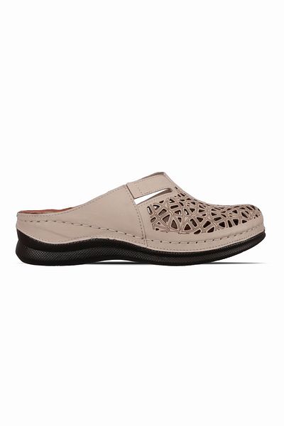 Lal Shoes & Bags Papuci cu toc cu pană Faroser din piele naturală tăiați cu laser - bej