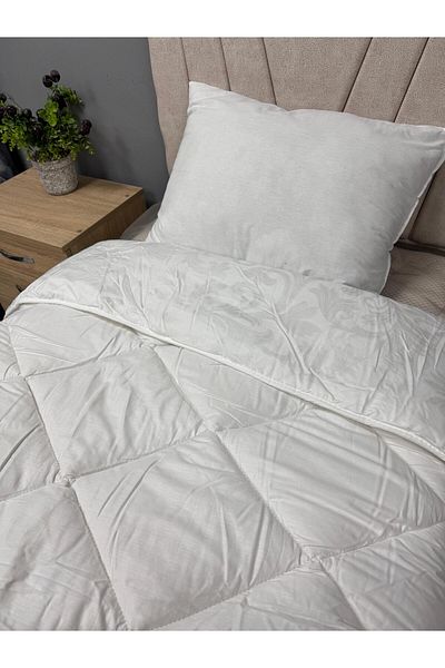 Clasy Cotton Satin Quilt - Plain Patterned White 100%