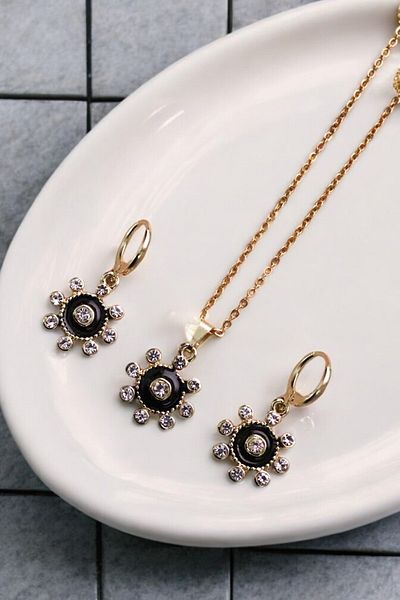 EUROMODA Special Designed Necklace Earring Suit Set