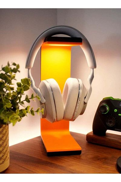 3D Brothers Elegant Headphones Display Stand with Lamp  An Innovative Design Combining Luxury and Functionality