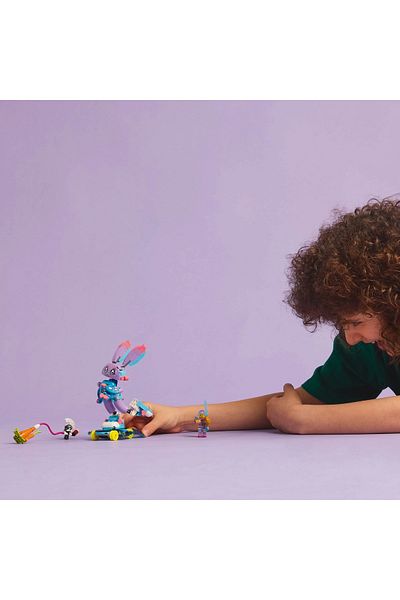 LEGO Set LEGO DREAMZzz - Izzie si iepurasul de gaming Bunchurro (71490)