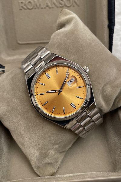Leerybee Quartz Calendar Men's Wristwatch Nk-15