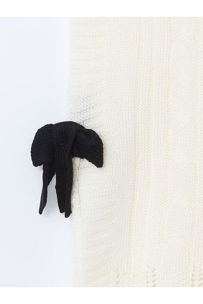 LC Waikiki Lcw Kids Ecru Crew Neck Girl's Knitwear Sweater