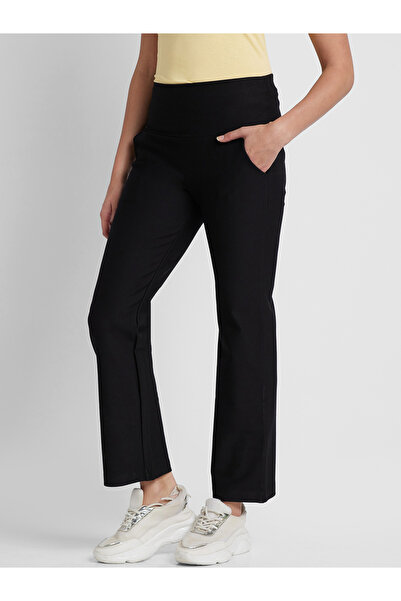 Globus By Styli Solid High Rise Relaxed Fit Treggings