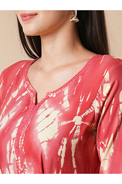 Globus By Styli Embroidered Notch Neck Front Slit A-Lin Midi Dress with Belt