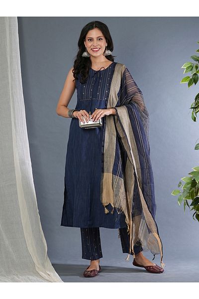 Globus By Styli Sleeveless Tie-Up Neck Straight Kurta with Pants and Dupatta Set