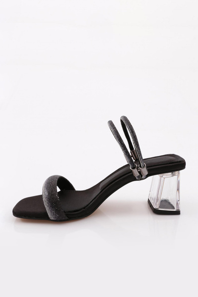 DGN 901 Kadin Kare Burun Şeffaf Topuklu Sandalet