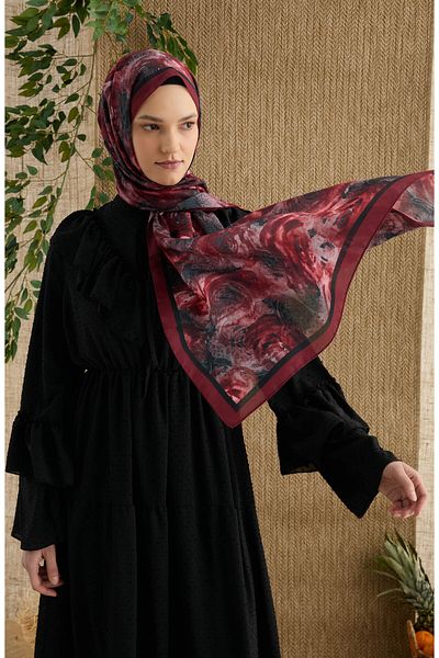 Fatma Atasoy Rose Red Patterned Shawl