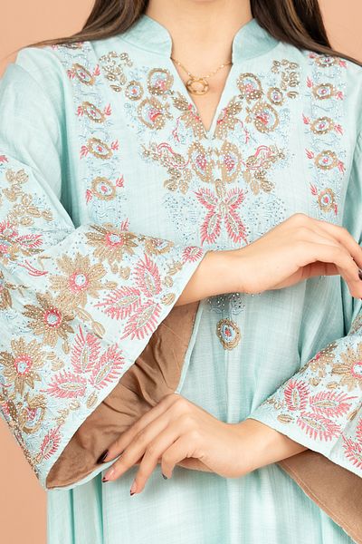 IKKXA Crystal-Embellished Embroidered Jalabiya