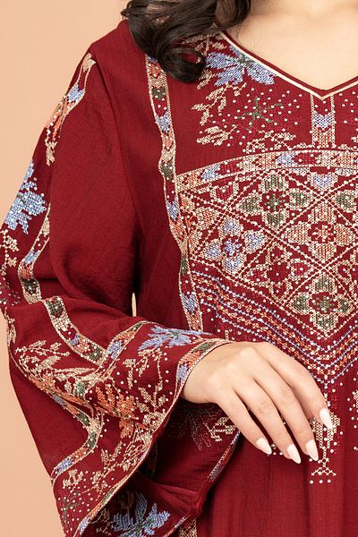 IKKXA Exquisite Embroidered Jalabiya with Delicate Details