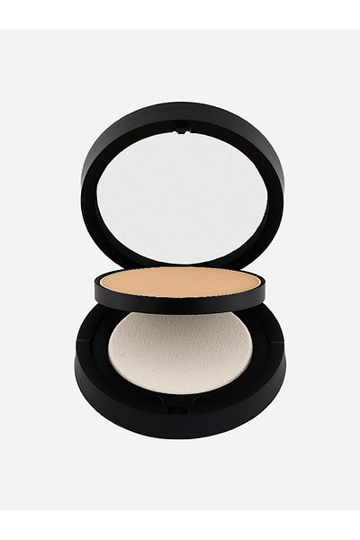 Character Compact Powder