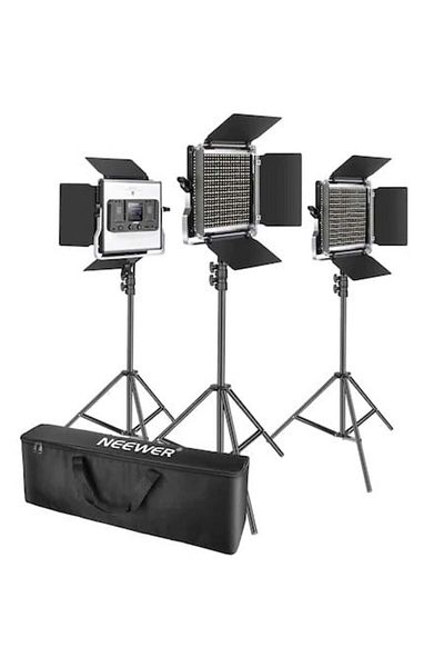 NEEWER Kit of 3 Neewer Bi-color 660 LED Panels, tripods, large carrying bag