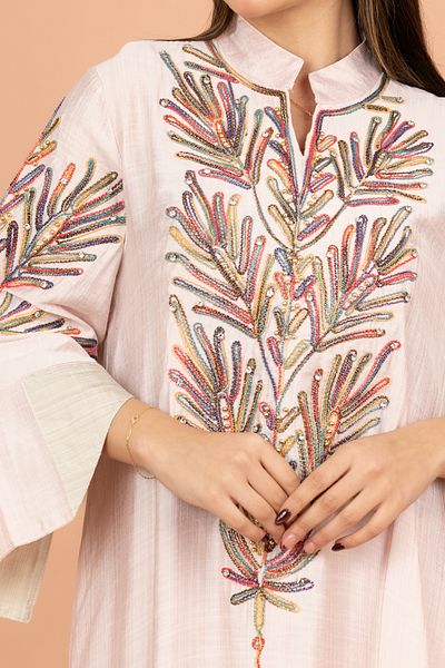 IKKXA Crystal-Embellished Embroidered Jalabiya