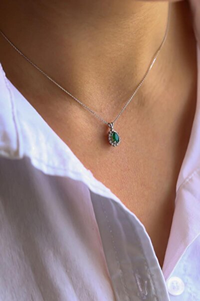 SEMİZ KUYUMCULUK 0,13 Karat Pırlanta Baget Kolye