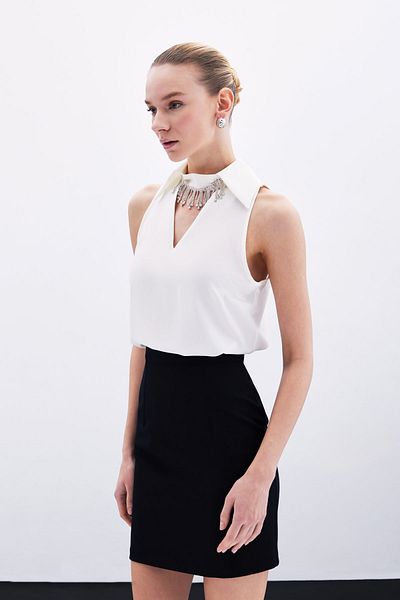 Sateen Ecru Tone Collar Stone Tank Top