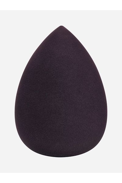 Essence PINK Is The New BLACK Colour-Changing Makeup Sponge 01