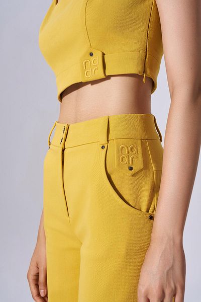 Naar Pantaloni galbeni pentru femei cu buzunare cu talie înaltă - NAAR91215-GALBEN ÎNCHIS