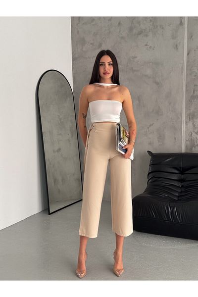 Gugus Women's Waist Buckle Bermuda/Capri Fabric Pants with Loose Legs