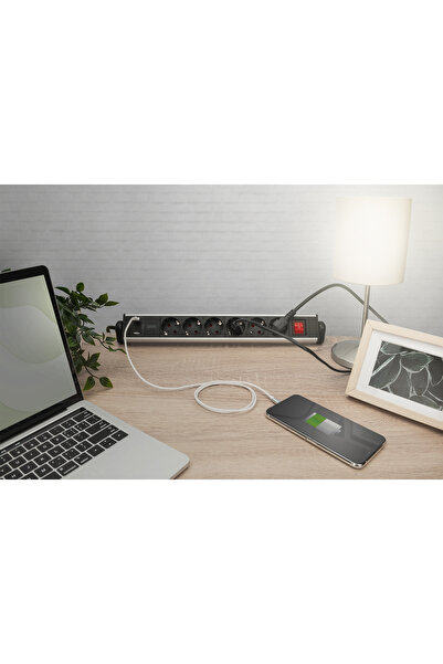 Digitus Ofis için 6 prizli çoklu priz, 3 adet USB 2xUSB-A +1xUSB A, açma/kapa...