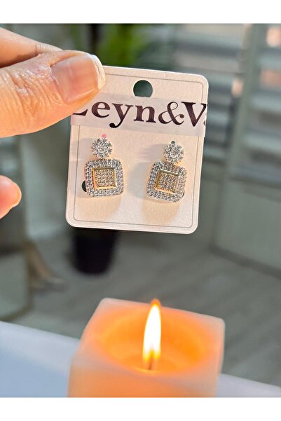 ZEYNVA Earrings