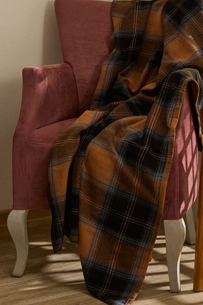Karaca Home Κουβέρτα τηλεόρασης Flannel Throw Μαύρη/Πορτοκαλί
