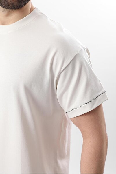 Madmext Ανδρικό μπλουζάκι Ecru Crew Neck Shepherd Stitched Overfit E7103