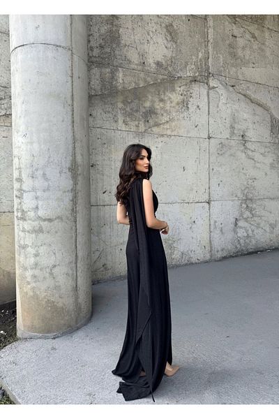 Mekafashion Βραδινό φόρεμα Tves Glittered Tail Detail582399 ΜΑΥΡΟ