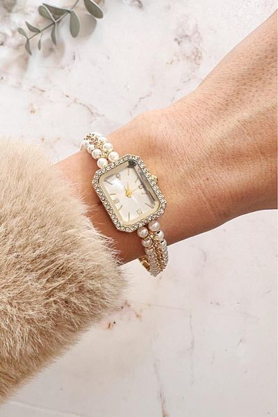OQQO Phoebe Gold Pearl Stone Women's Wristwatch