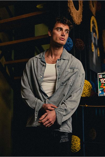ablukaonline Мъжка лека и дишаща риза Oversize, сива