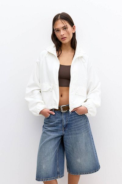 Pull & Bear Short lightweight jacket with hood