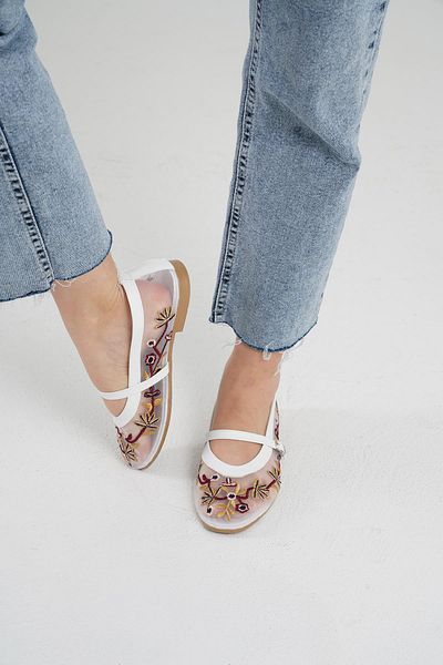 Beyond White Embroidered Daily Women's Buckled Ballerinas Byndnks01