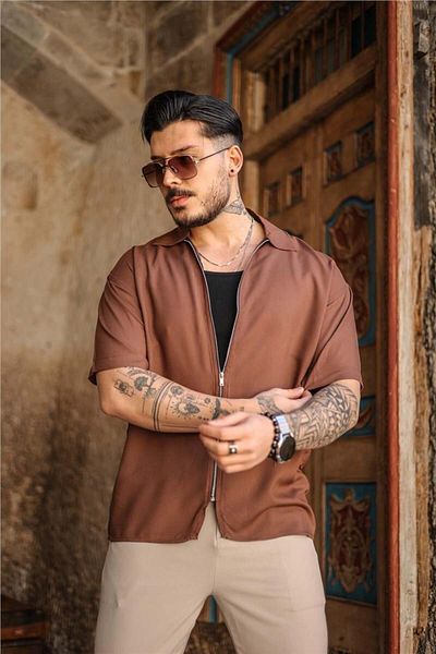 OUTFİT MAN Men's Zippered Short Sleeve Oversize Shirt Brown
