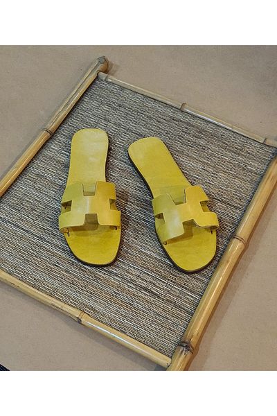Bostini Sandals شبشب جلدي ملون يومي مريح بنعل H