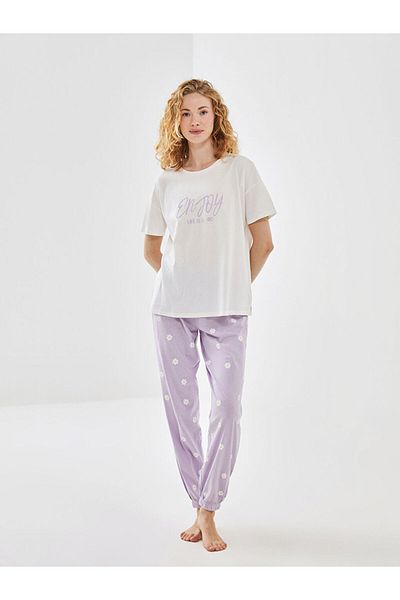 LC Waikiki Set pijamale de damă cu imprimeu cu decolteu roșu de sezon nou - S51754Z8