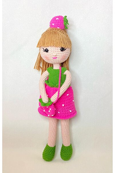 elimdeki sanat amigrumi çileknaz bebek