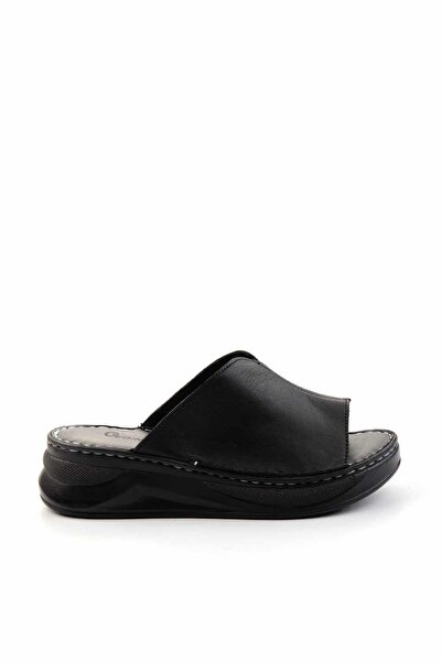 Bambi Siyah Leather Kadın Terlik K04281030103
