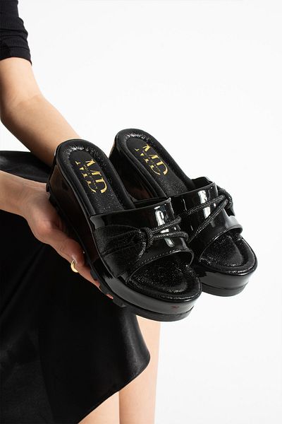 Moda Devrin Μαύρες γυναικείες παντόφλες με σφήνα τακούνι Παντόφλες με ψηλή σόλα