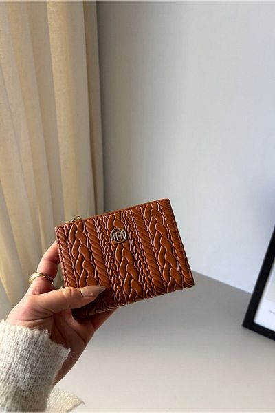 Yuka Atelier Amy Embossed Knitted Detailed Medium Size Faux Leather Wallet