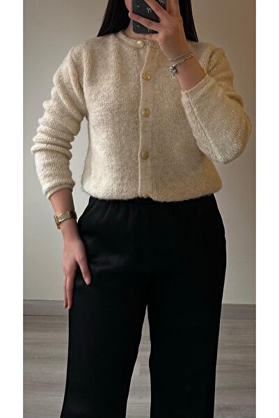 Butik Teddy Hırka Bej Peluş Gold Düğme Detay