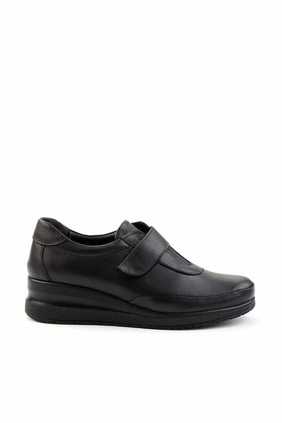 Bambi Black Leather Women's Casual Shoes K 01465090103