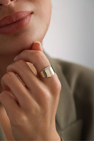 Sembol Gold Harf Yüzük 14 Ayar  -T-