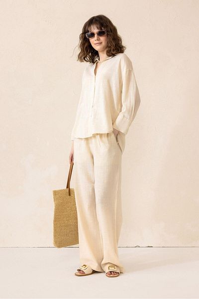 Olcay Hemd mit natürlichem Look und lockerem Hosenanzug CREME 9306-TK