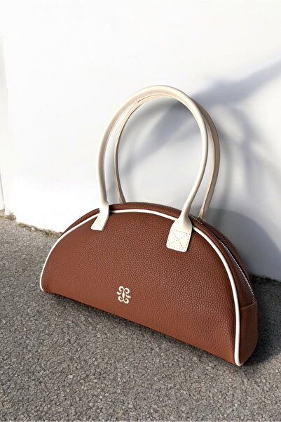 Yuka Atelier Бріана Спортивна модель з вишитим декором, сумка через плече зі ...