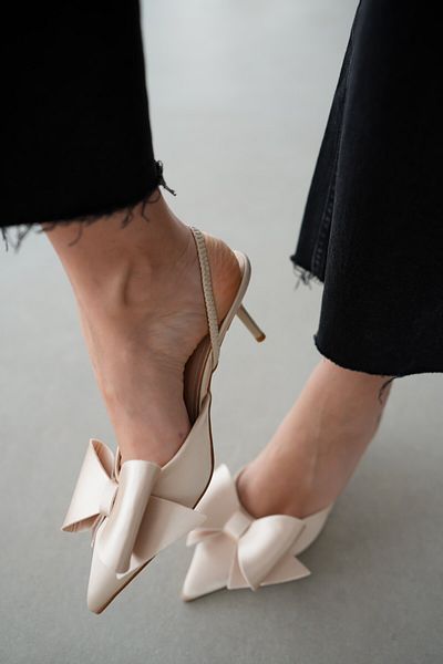 selinshoes Helen Bow Detailní saténové dámské jehlové podpatky- EKRU