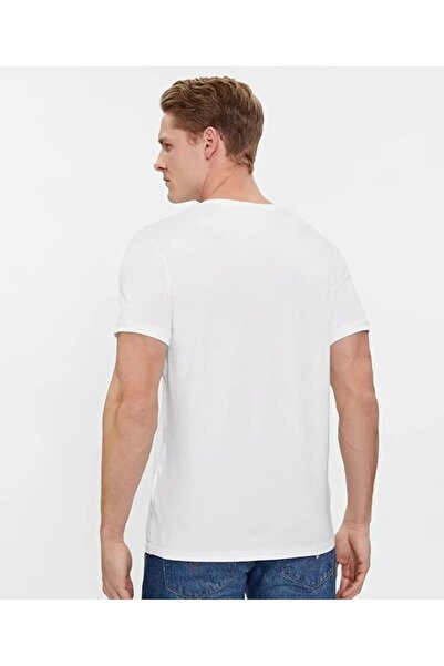 Guess Caleb Men's 2-Piece Undershirt Pack