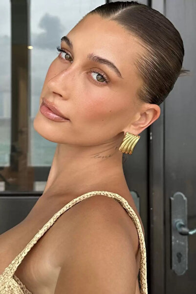 Vitastyle Altın Renk Metal Dikdörtgen Plaka Küpe