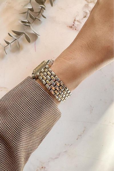 OQQO Retro Gold Silver Roman Numeral Women Wrist Watch