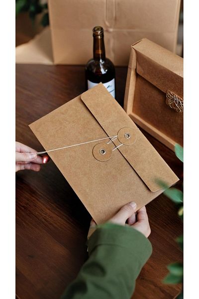 erorex 10 Pcs Kraft Paper Envelopes With Button And String Closure Vintage Pockets For Mail Postcards